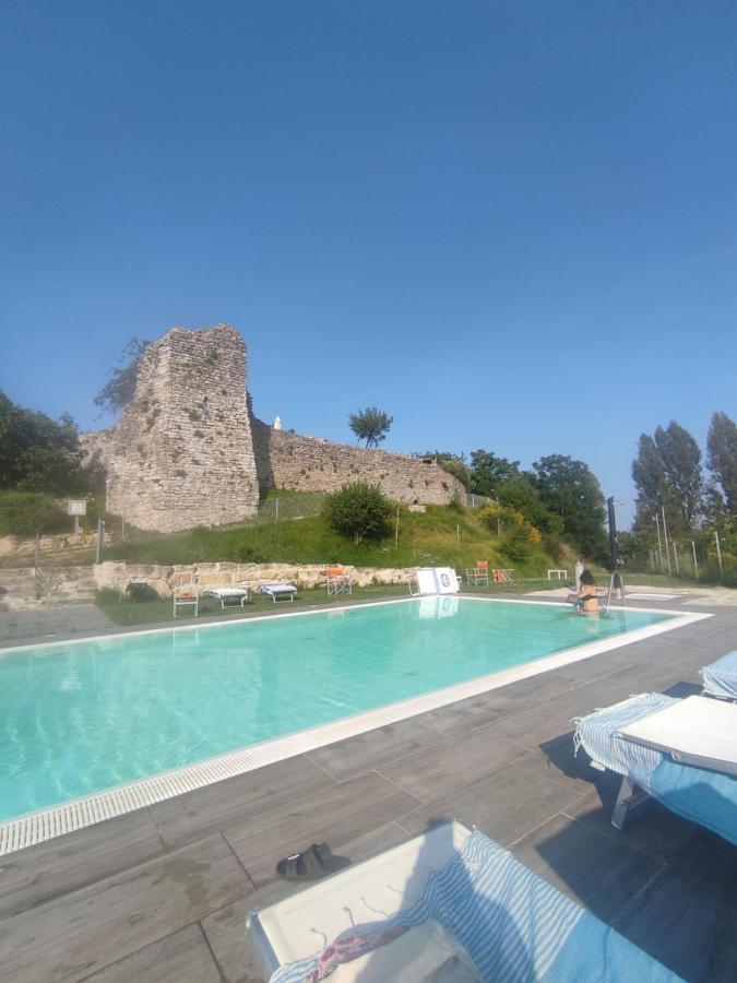ピエトラルンガ Agriturismo Borgo San Benedettoヴィラ エクステリア 写真