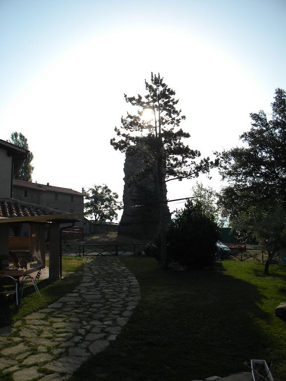 ピエトラルンガ Agriturismo Borgo San Benedettoヴィラ エクステリア 写真
