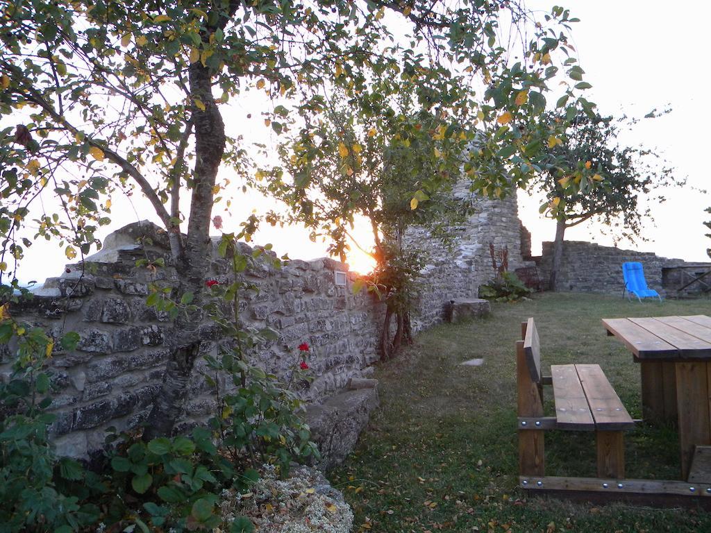 ピエトラルンガ Agriturismo Borgo San Benedettoヴィラ エクステリア 写真