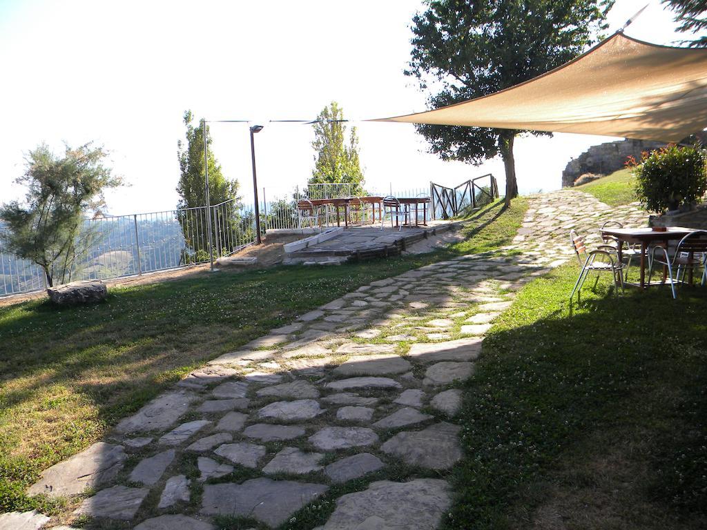 ピエトラルンガ Agriturismo Borgo San Benedettoヴィラ エクステリア 写真