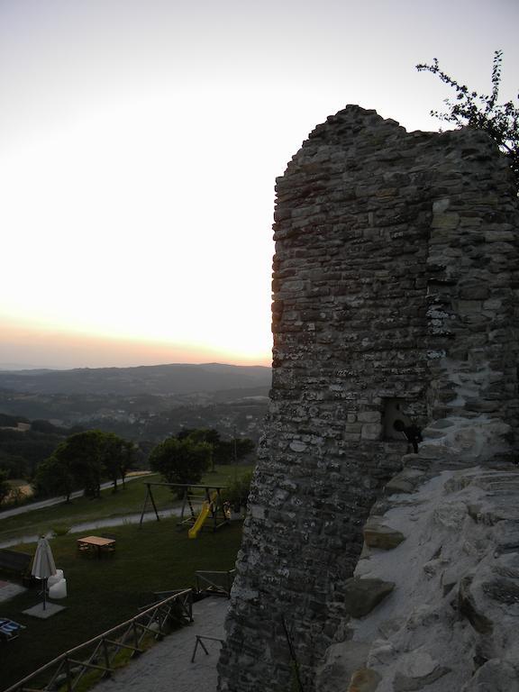 ピエトラルンガ Agriturismo Borgo San Benedettoヴィラ エクステリア 写真