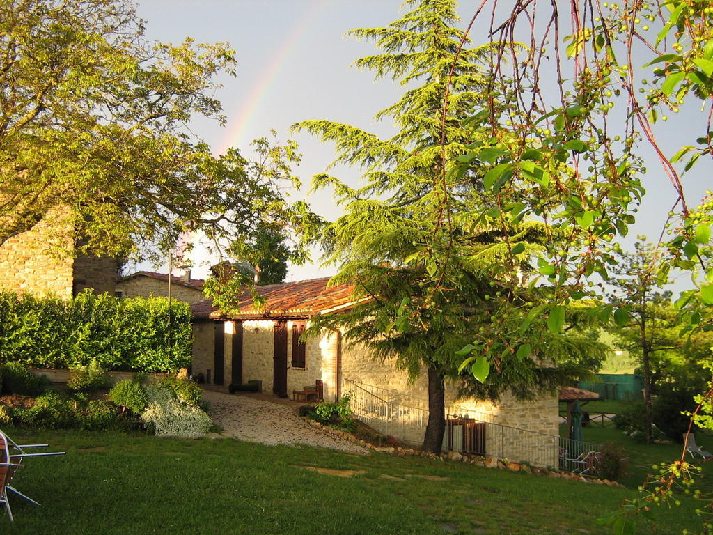 ピエトラルンガ Agriturismo Borgo San Benedettoヴィラ エクステリア 写真